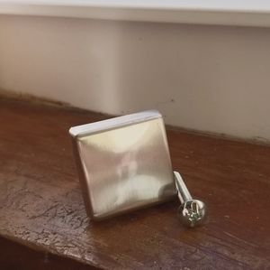 NWT square silver knob